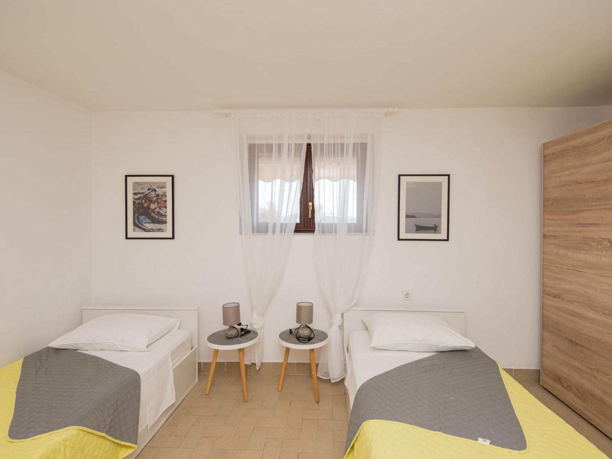 Apartment Maras-1 By Interhome Дикло Экстерьер фото